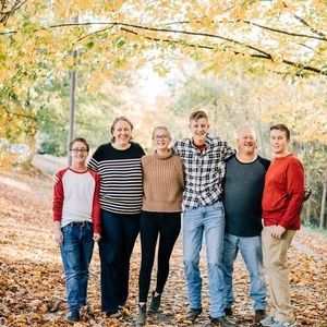 Meet your Posher, Adam